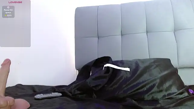 Moon_Ashley_