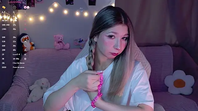 LillyyLilith - Pussy play with fingers