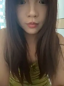 Youbaby-Love - 哥哥帮妹妹把上衣脱掉2分钟