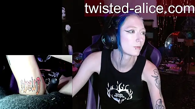 Twisted_Alice - spanks