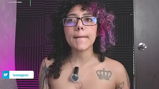 LuckySwagson - Lush in ass!Goal: Rub juicy asshole