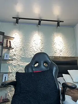 Carolinecastle - Fingers in my pussy