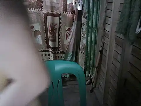 Hottiebabe41 - 25titts30ass50pussy100naked10pm,standup
