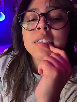 Miacanela_xo - warm me up💦