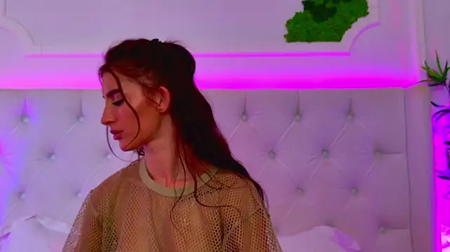 ElisaCharm - oil ass 5xSpank ass😈