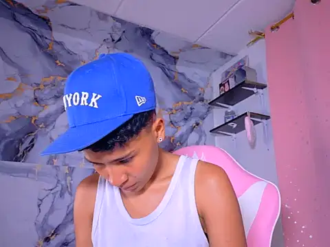 Eithan_88 - naked for you
