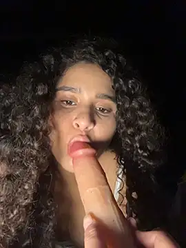 Antonella_Whitmore - Sucking my friend's nipples
