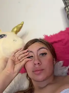 Im_Stormi - OIL IN ASS + SPNAKS /1 VID PM