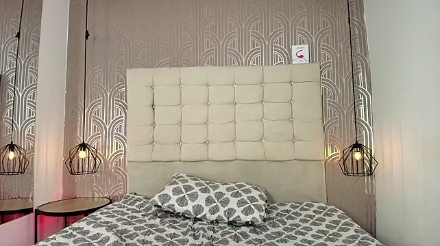 LexieBloom - SUCK AND SPIT HARD DICK 🤤🍑💋