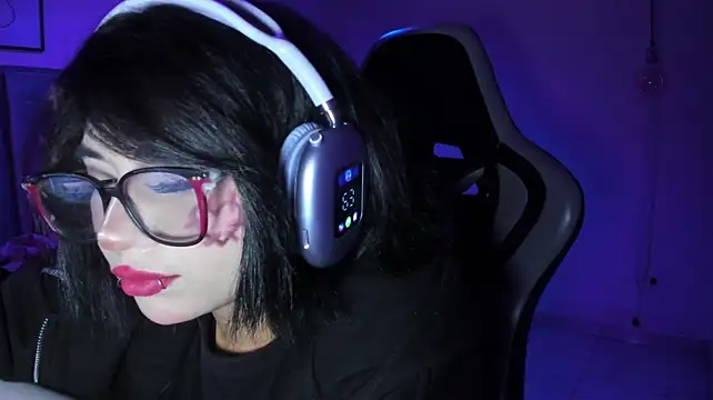 Kitty_Gang - Ride dildo watching my ass up close 🔥