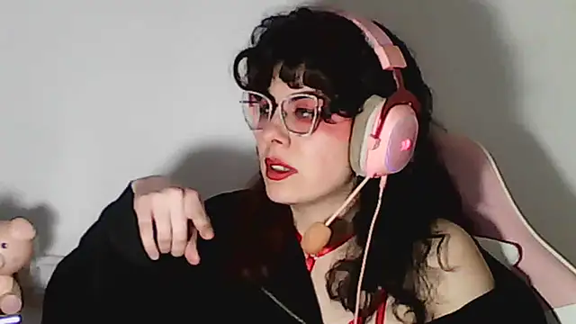 Owly_bloom - just chatting
