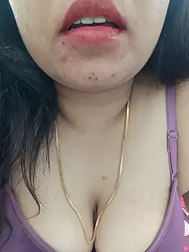 Anushka_tamil_kannada