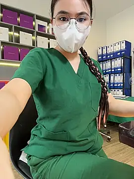 Secretly_masturbating - Orgasm at the clinic/クリニックでのオーガズム