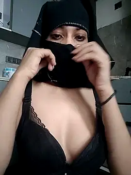 Noorkhatoon - Dildo ride in pusssy