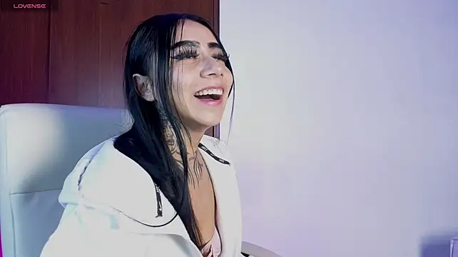 Clio_moon - full naked