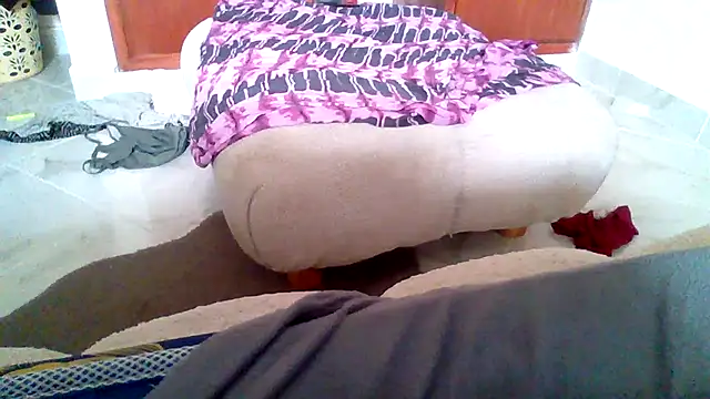 Bucie1 - finger pussy