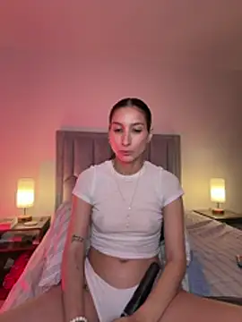 DanikRosse - Fingering my Pussy