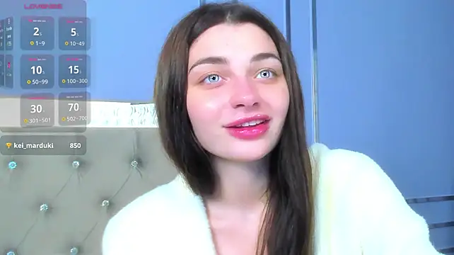 AngelinaWett - play with pussy doggy