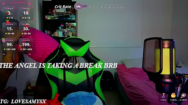 Lovelyamyy - CUM SHOW IN PANTIES + FEETS + DOMI👾