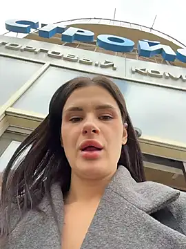 MiraReach - Take off panties in cafe 💦👅