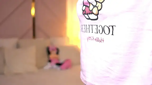 Alexaheyess - play timee ?😈😈