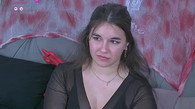 LolaButtie - BLOWJOB DILDO