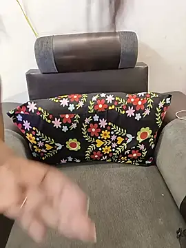 Cute_Kritika - Boobs oiling