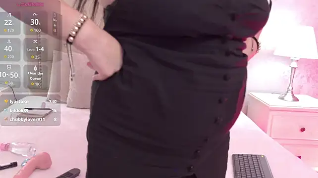 Zara_Monroe_ - Boobies out