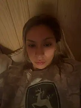 JessyAfterDark - Strip me naked babyy