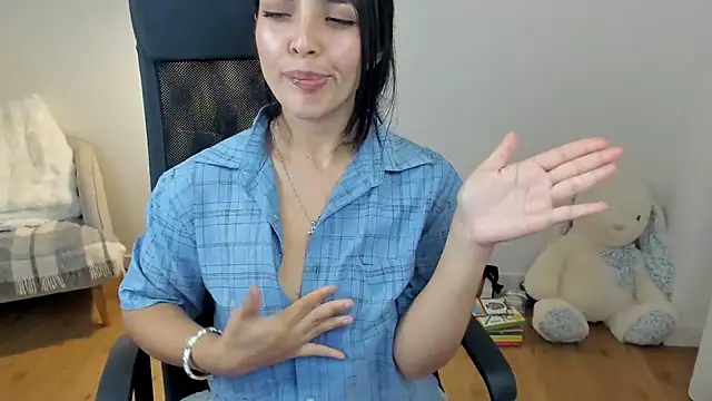 _BellaEvans_ - squirt and blowjob