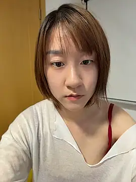 Judi-a - 买套装