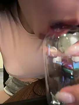 Hamyy88 - Naked and cum squirt at coffee