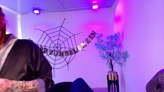 Lilith_brook - sucking the dildo for 6 min 💦🍆