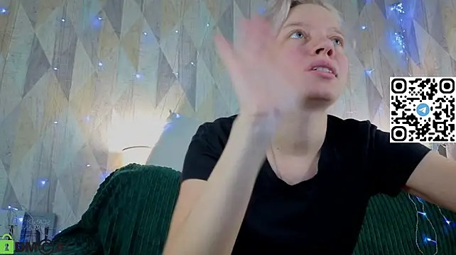 Michelle_Blond - smoke in the ceiling