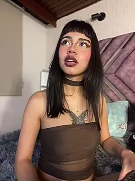 AntonellaCooper_Pink
