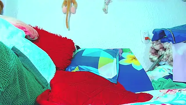 Estrellita_fugaz16x - Let's play with my great anal prolapse