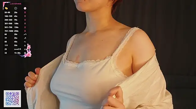 IlianaGoller - 💓Take off my cute top 💓