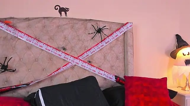 Natalia_collinslim - toy in pussy
