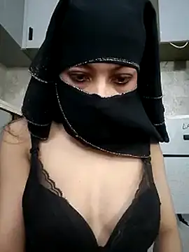 Noorkhatoon - Dildo ride in pusssy