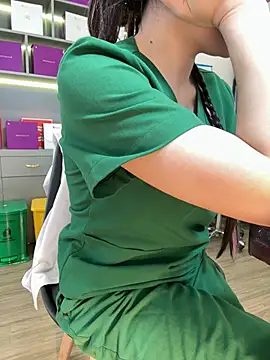 Secretly_masturbating - Orgasm at the clinic/クリニックでのオーガズム