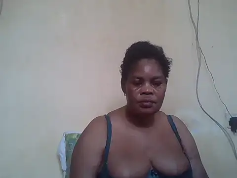 ANALQUEEN4
