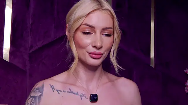AngieShae - 🔥 Let's Make a Little Mess