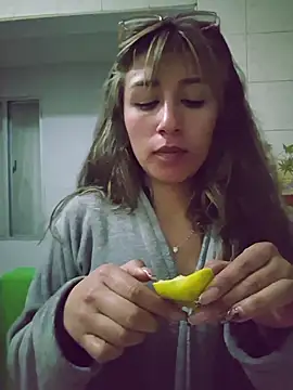 Mar_puentes - STRIPTEASE + OIL