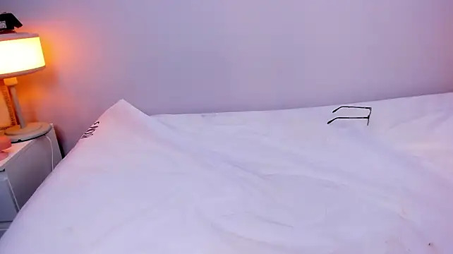 Tiffa_dh - Control my toy 2min+ spank ass+ rub it💕