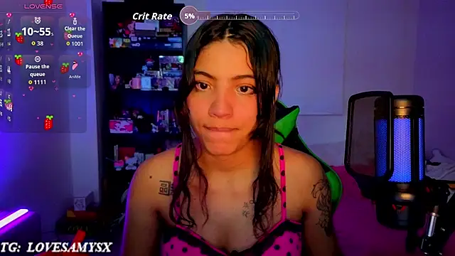 Lovelyamyy - CUM SHOW IN PANTIES + FEETS + DOMI👾