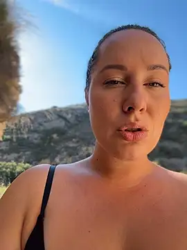 Mona_Plus - 3Fingers pussy💦Squirt outdoor💦LT video