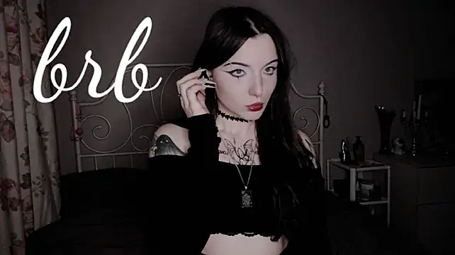 Marceline13 - Flash my tits <3