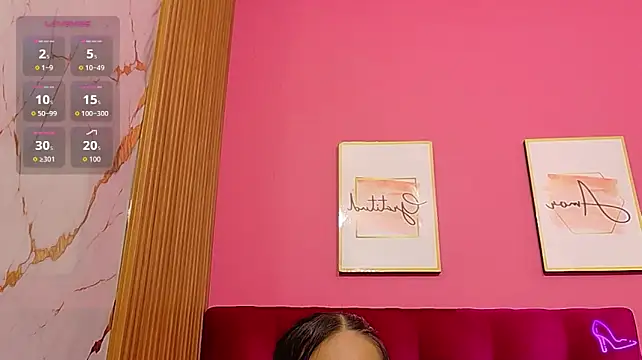 Yourcuteneighbourr - RUB PUSSY 🤞