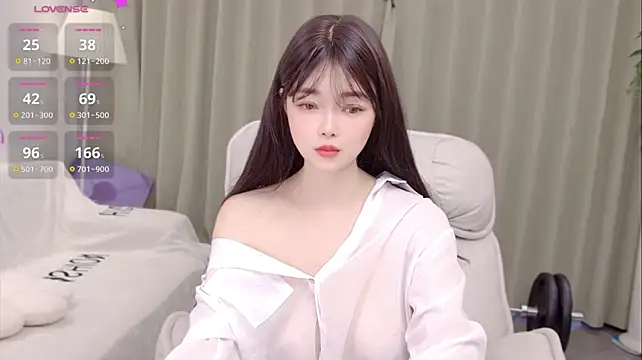 Uikyy1 - 如果老了只剩回忆 我希望是两个亿