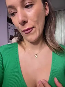 HotXMom_ - pleasure me